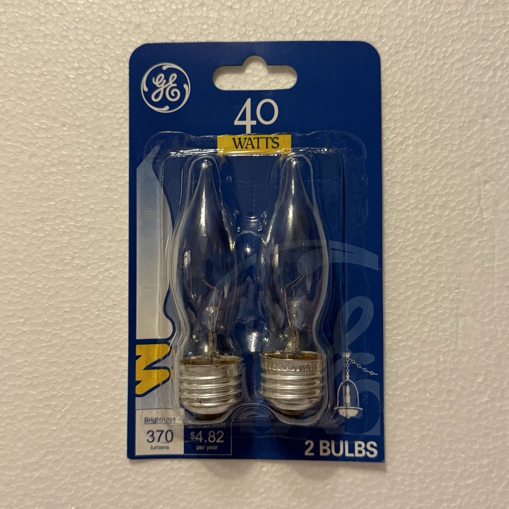 GE Light Bulbs 40Watts Bent Tip Crystal Clear Medium Base Decorative 2-pack NEW