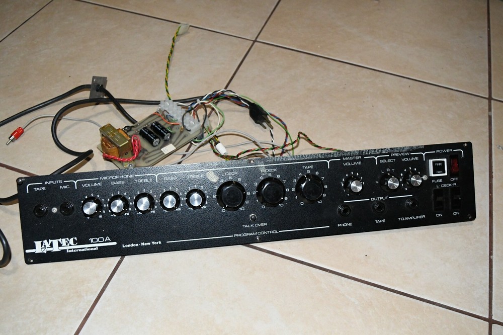 Latec 100a amplifier front panel -working pull-ultra rare 517bk 3/26