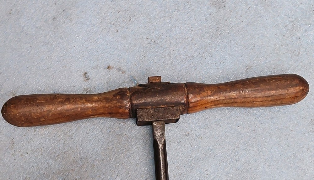 Antique 2" Excelsior T-Handle Wood Auger Irwin Pattern Coarse Thread Frame Tool