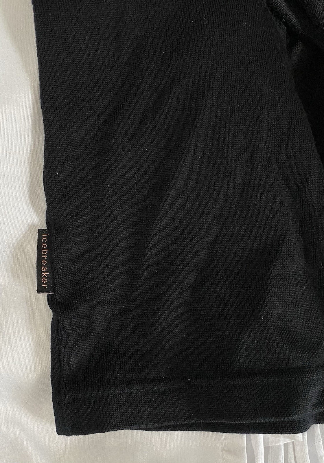 Icebreaker Sport 320 Mens Sz M Black/Gray 1/4 Zip 100% Merino Wool Base Layer