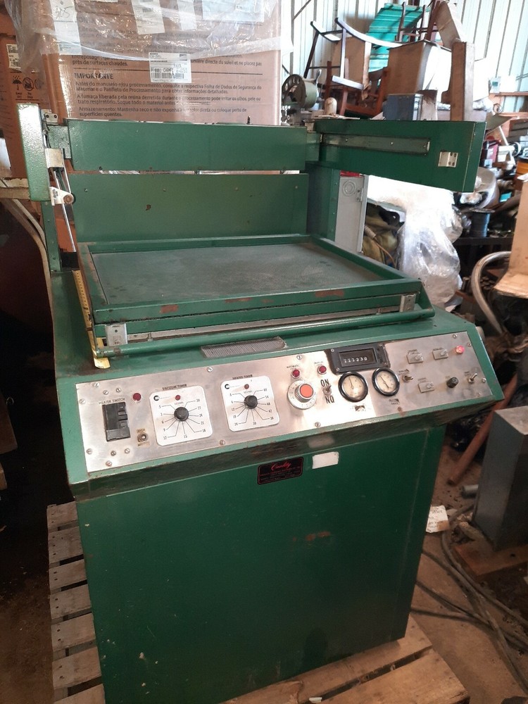 Quality Vacuum Forming Machine LA