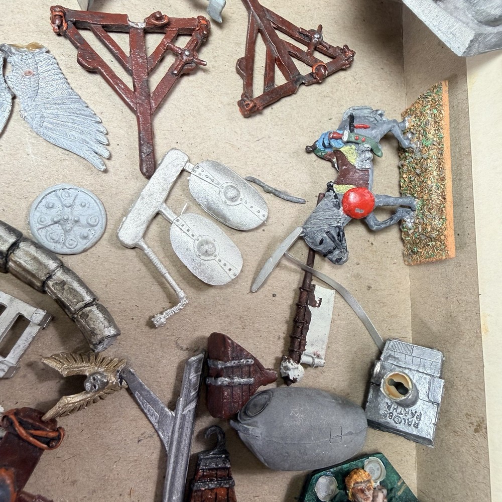 Games Workshop Ral Partha Bits Spares Extras Weapons Shield Misc Metal Grenadier