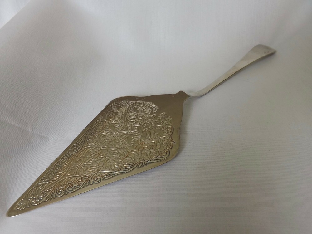 Vintage Silver Plated Spade Cake Server