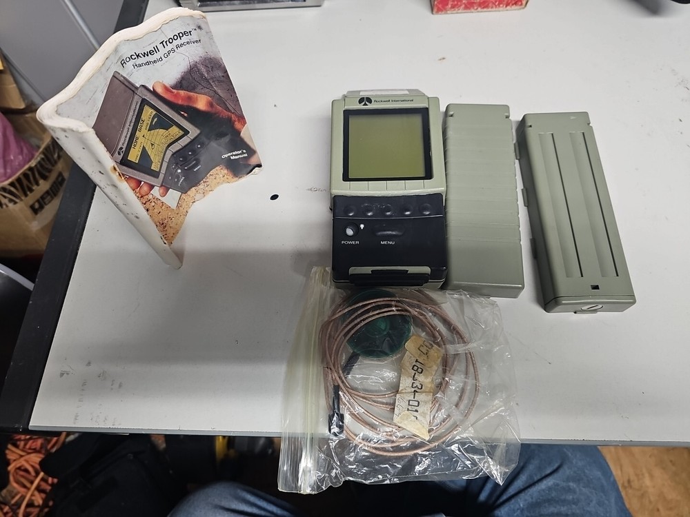 Rockwell Trooper Handheld Gps Receiver