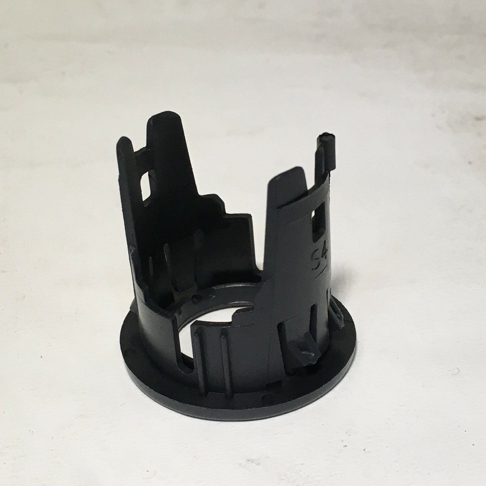 GM OEM 19-22 Sierra 1500 Electrical Components-Park Sensor Bracket 84590527
