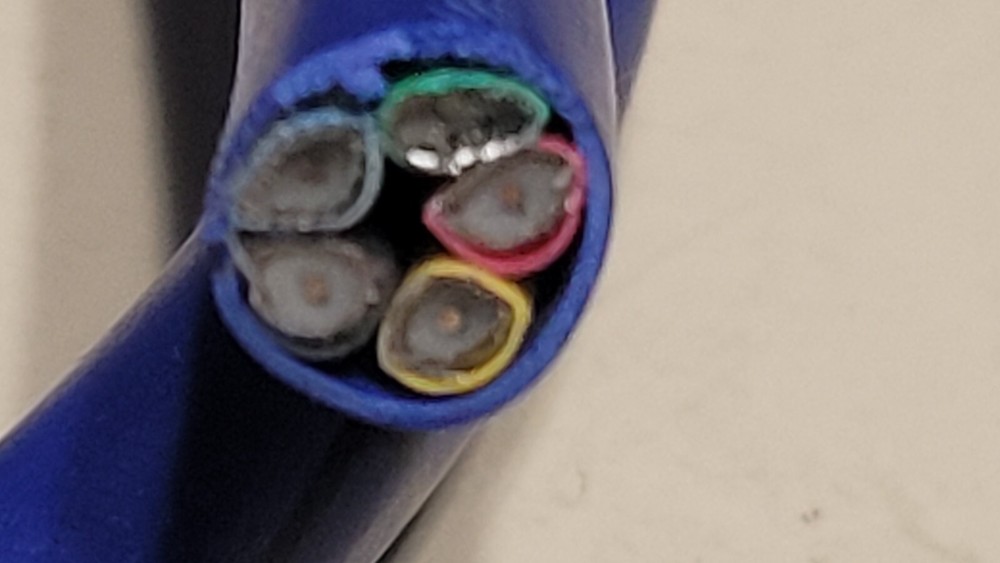 High Resolution Vidio Cable, approx. 3 ft