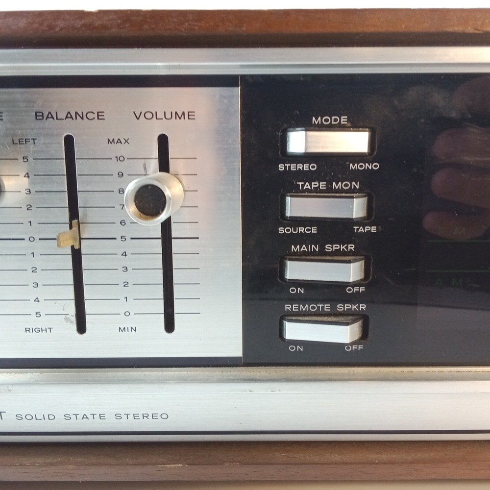 Panasonic FM/AM Solid State Stereo Receiver SA-700-READ
