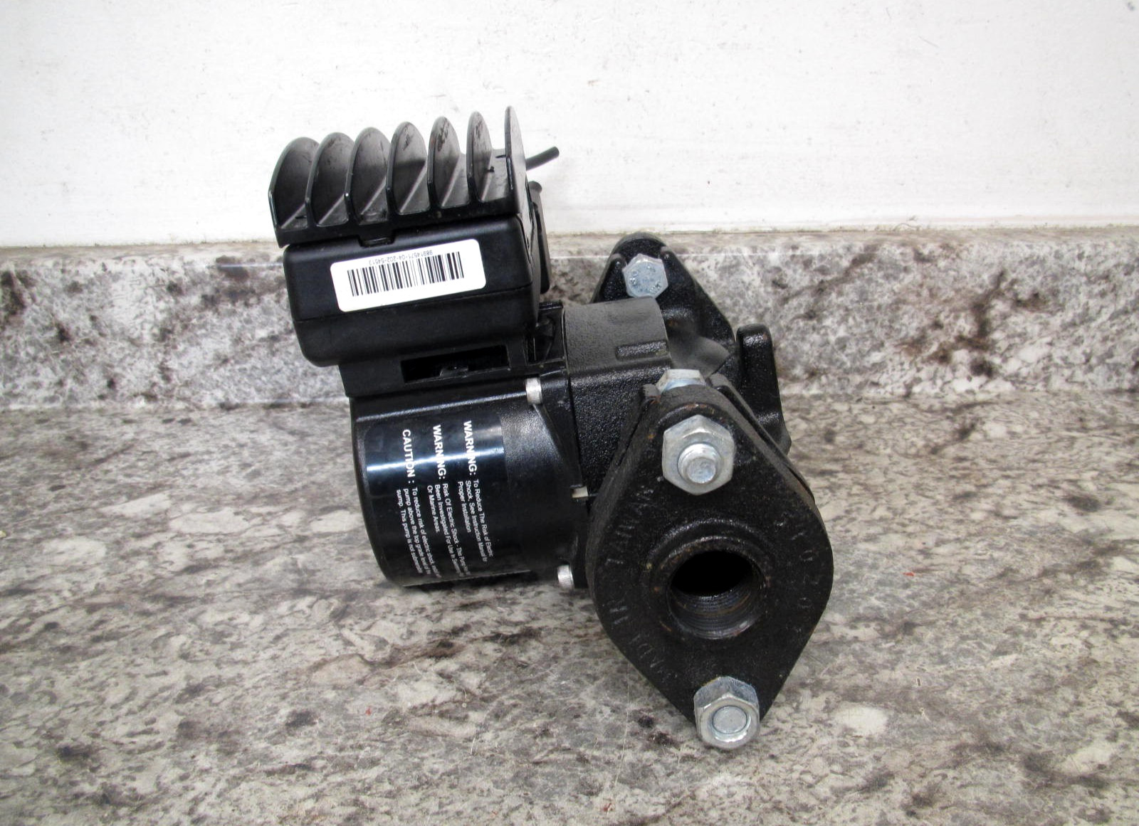 Grundfos ALPHA1 26-99 F / 99490914 1/6HP 115V ECM Variable Speed Circulator Pump