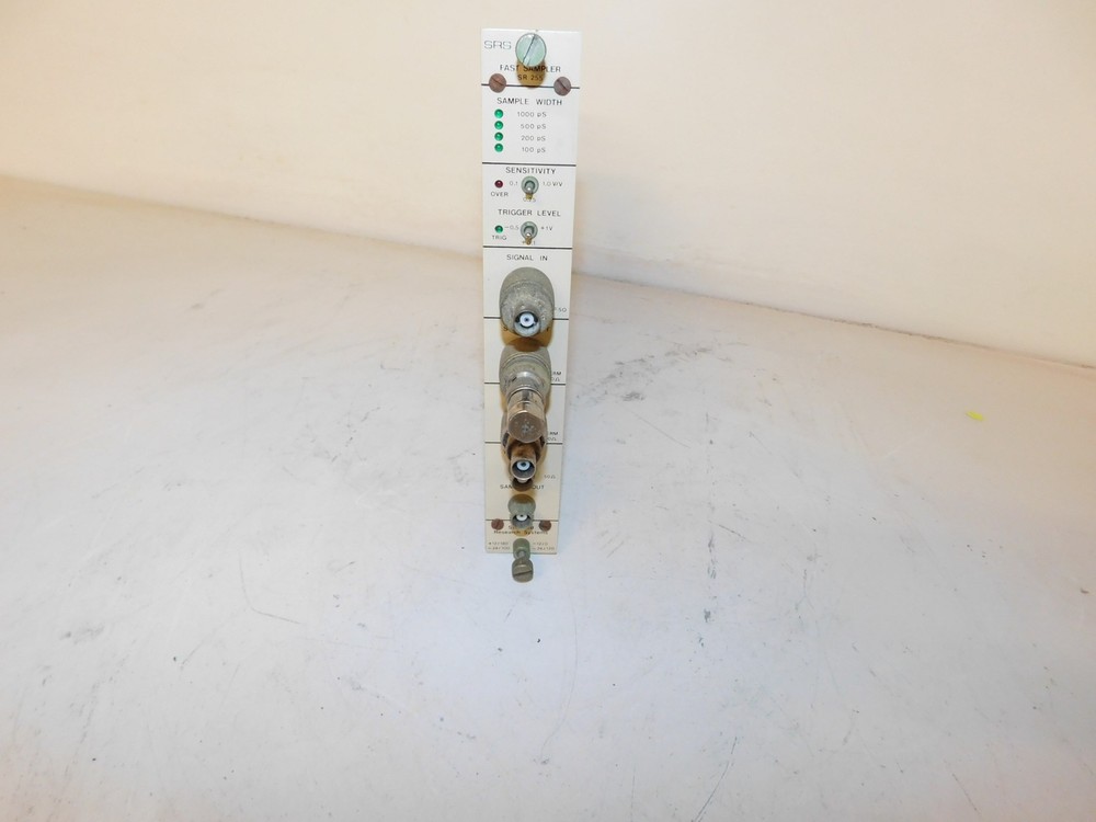 STANFORD RESEARCH MODEL SR255 FAST SAMPLER (JCC66)