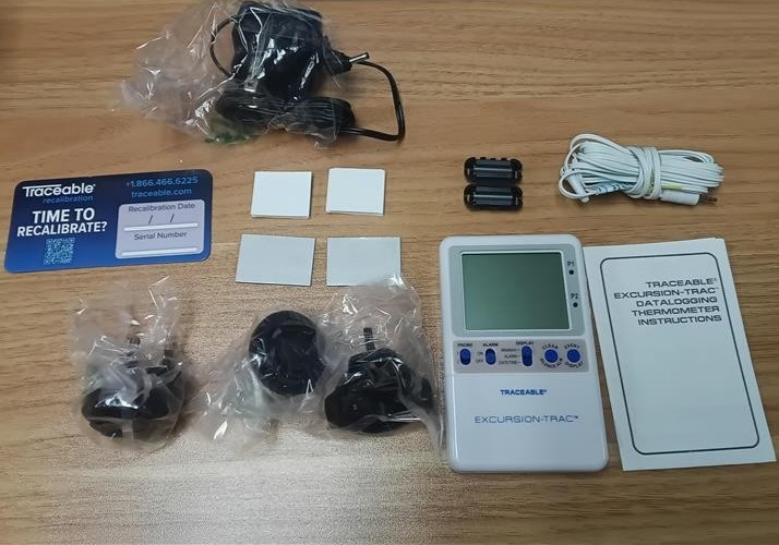 Traceable Excursion trac Datalogging Thermometer