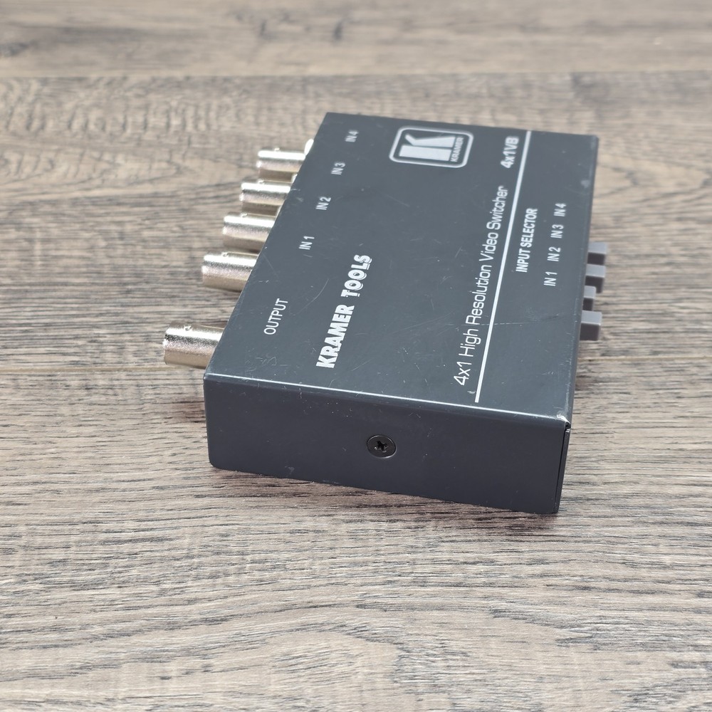 Kramer Tools 4x1VB High-Resolution Video Switcher - Tested Working