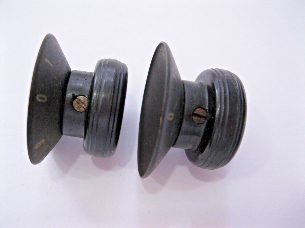 2 VINTAGE HAM RADIO KNOBS 3/4" KNOBS WITH WITH BASE NUMBERS.