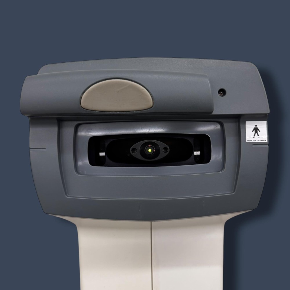 Reichert 7 Auto Tonometer with Power Height Adjustable Table