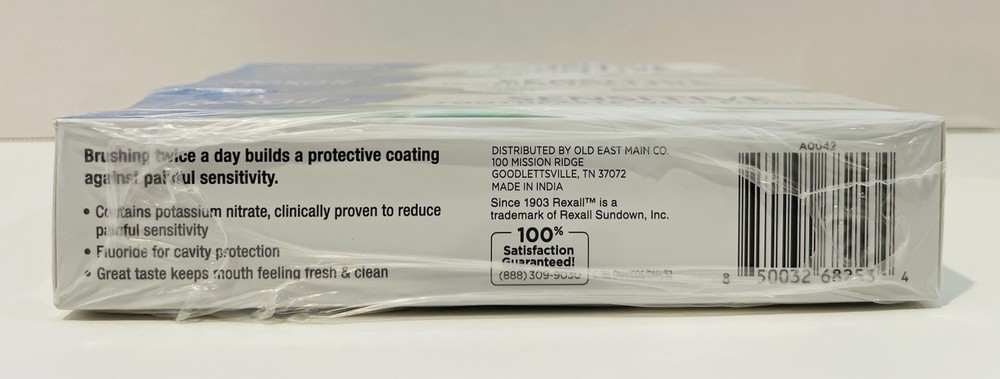 3-Pack Rexall Maximum Strength Sensitive Toothpaste w/Fluoride, Fresh Mint, 4 Oz