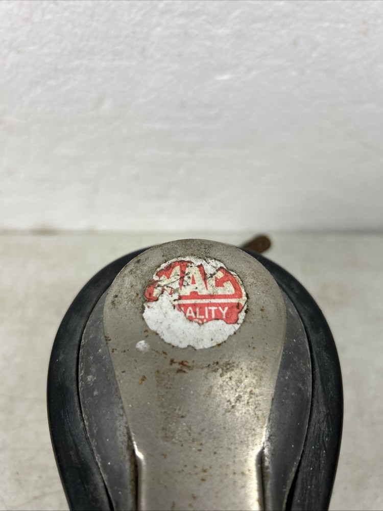 Mac Tools Palm Sander Model AS105 Used