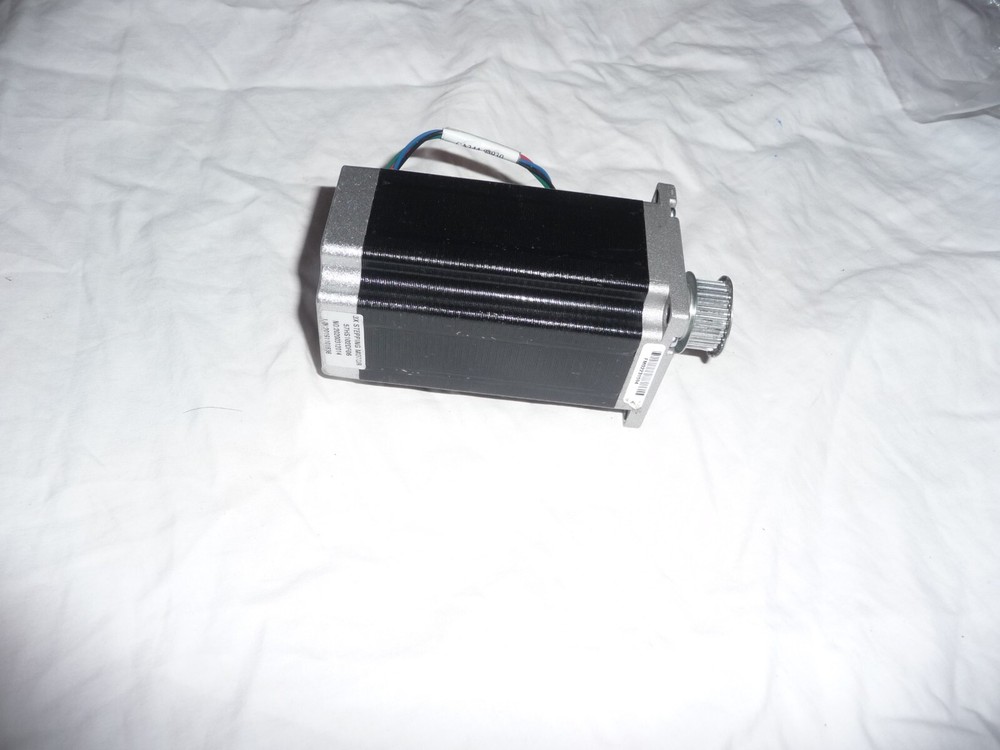X3 STEPPING MOTOR 57HS102DF06