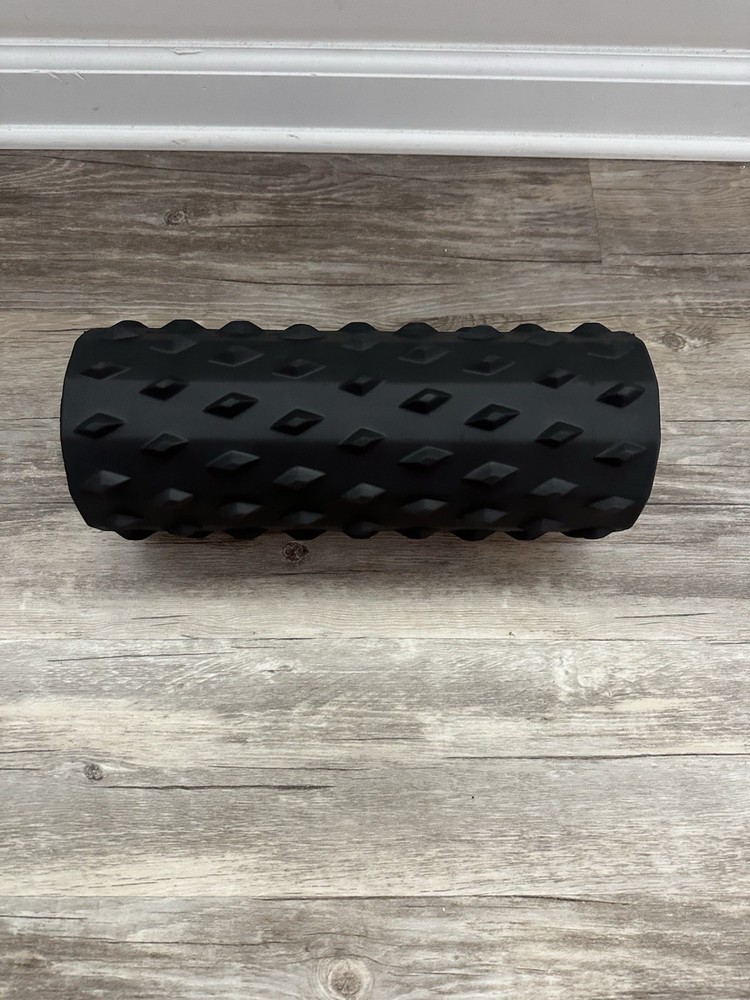 Triggerpoint Carbon Deep Tissue Foam Roller Extra Firm Compression Massage 13X5