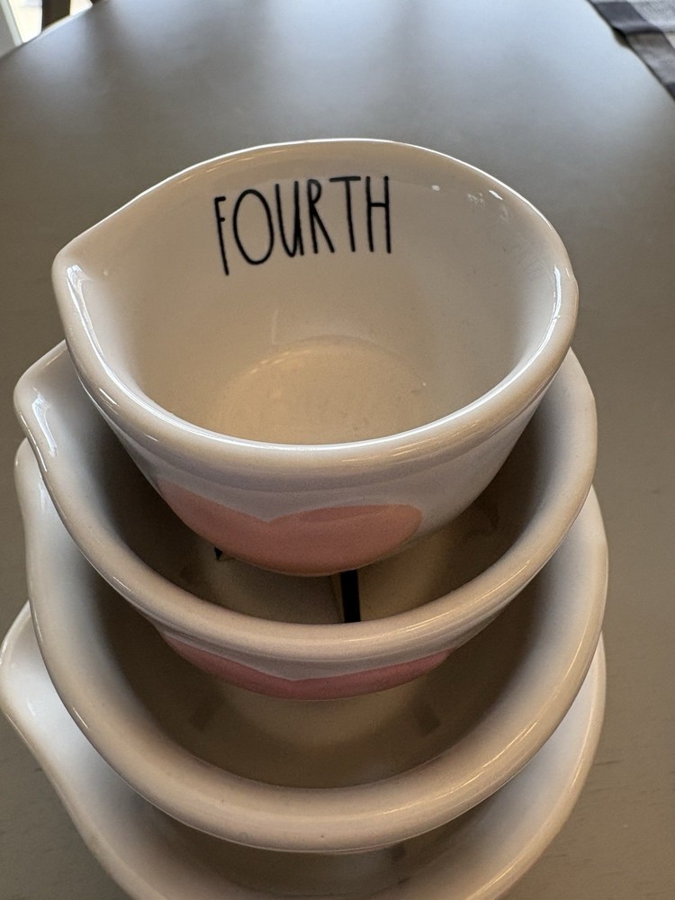 Rae Dunn Puff Heart Measuring Cups