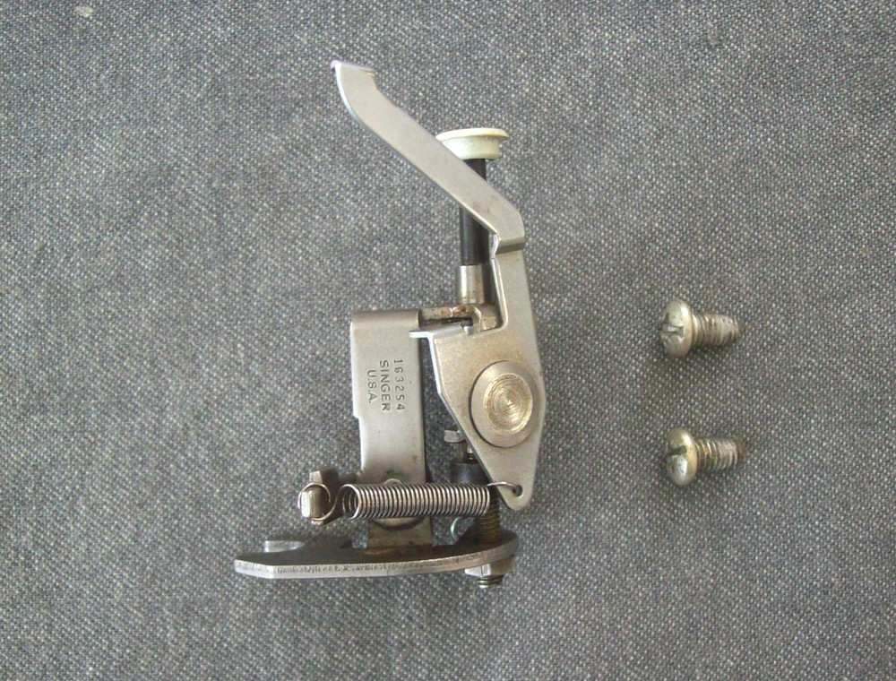 Singer 600E, 603E Sewing Machine Bobbin Winder Push Button Unit