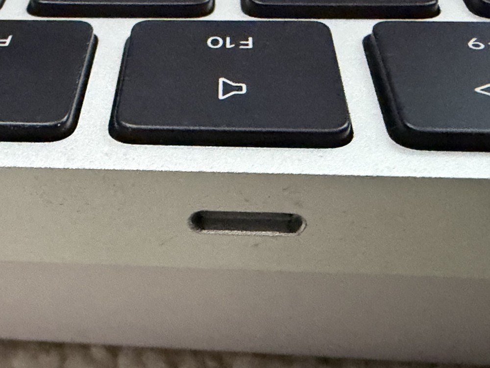 Apple - Magic Keyboard Touch ID and Numeric Keypad LIGHTNING PORT BLACK