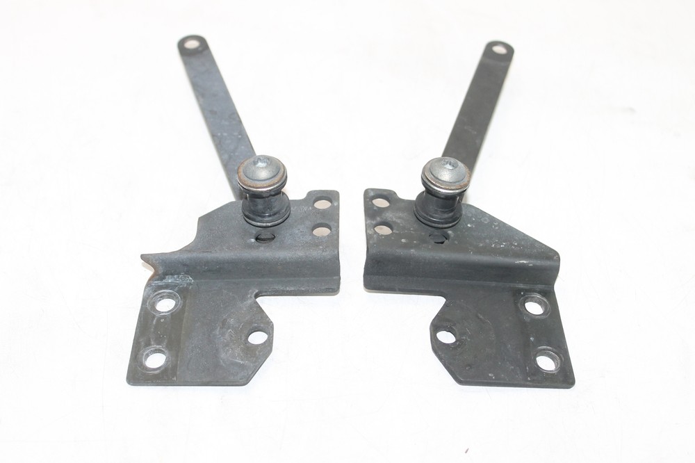 1999 Electra Glide Classic FLHTCI Quick Release Brackets