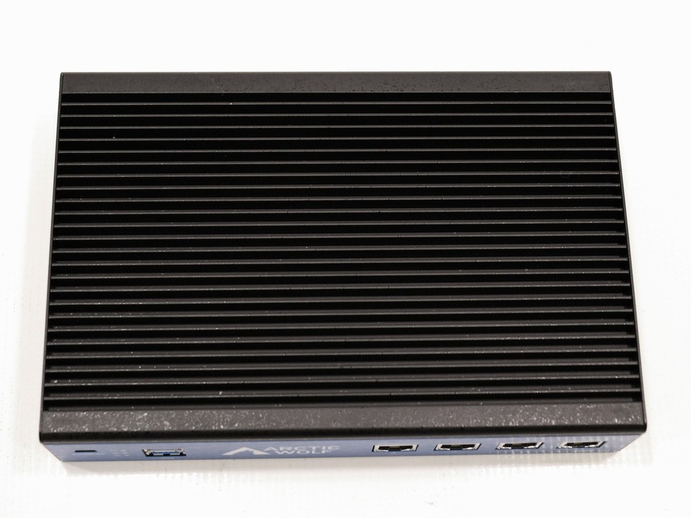 Lanner Electronics Artic Wolf NCA-1510C-AW1 Desktop Network Device