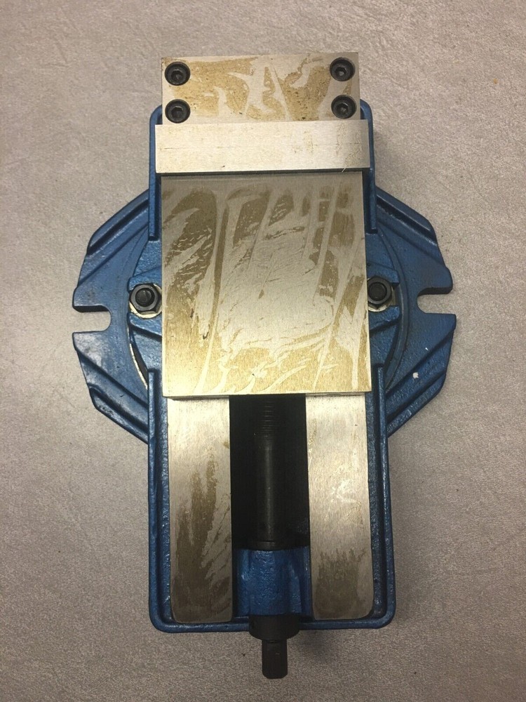 MILLING MACHINE VISE SWIVELING BASE
