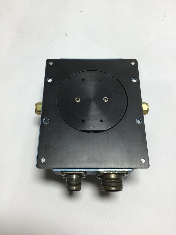 General Eastern Series 1211 Sensor Optical Dewpoint Hygrometer