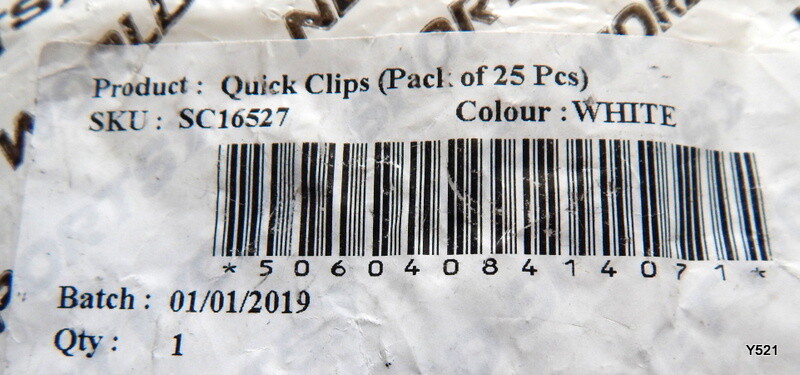 25 White Plastic Quick Clips SC16527