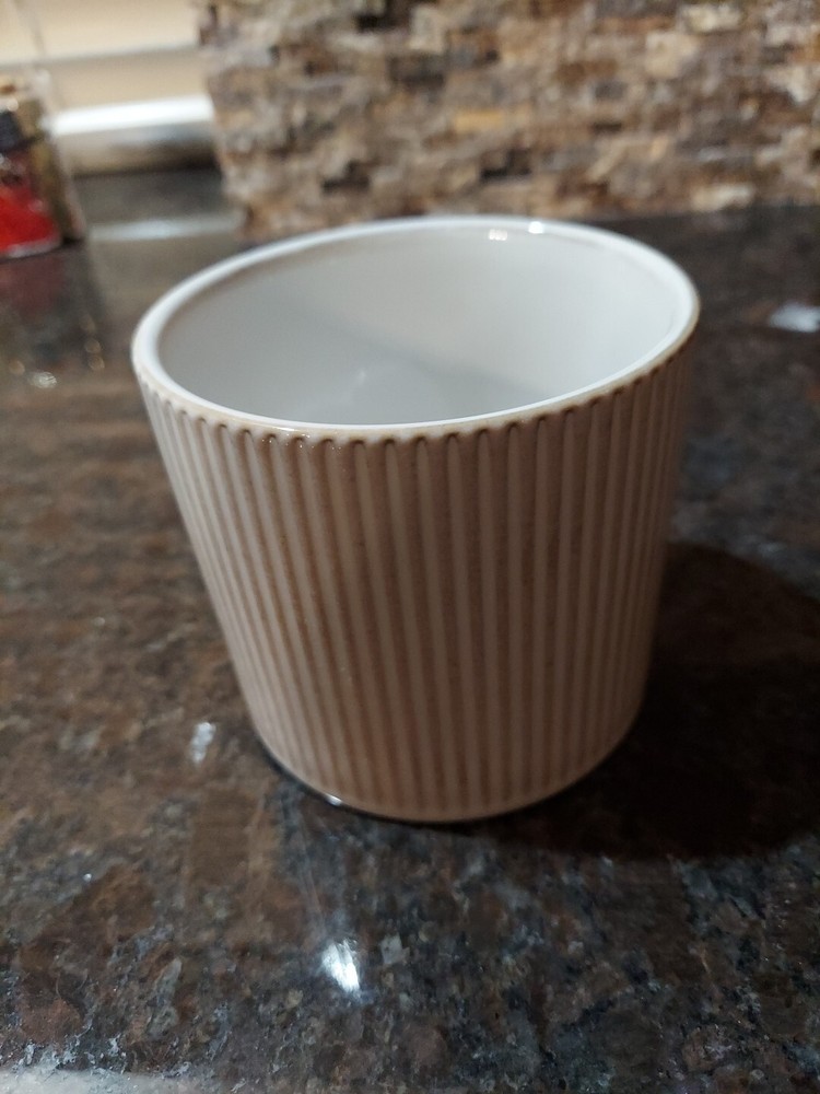 ASHLAND SPRING PRINT TEMPS LIGHT BROWN STRIPE CERAMIC PLANTER / FLOWER POT