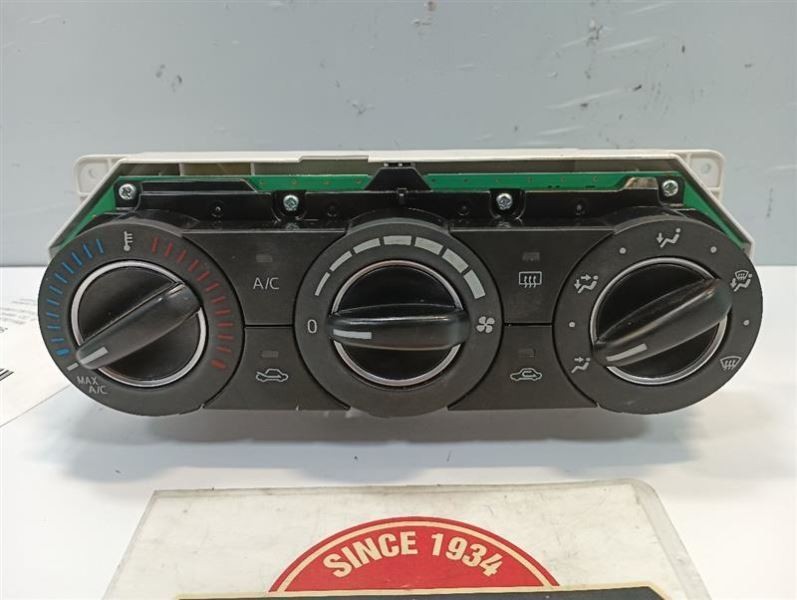 Dash Temperature Control from 2016 Mazda 3 10382841