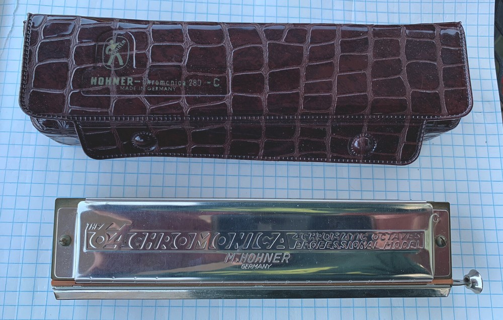 M HOHNER 64 CHOMONICA PROFFESIONAL MODEL HARMONICA