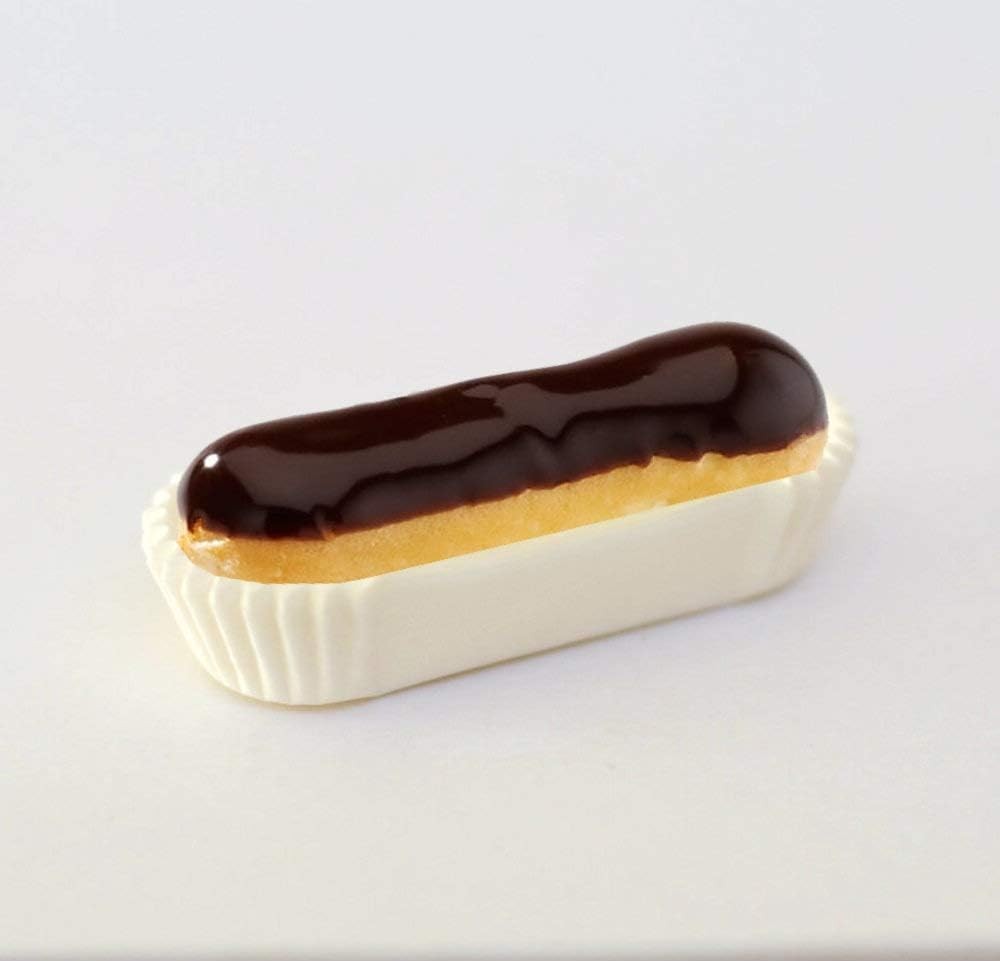 White Small Oval Mini Eclair Cannoli Cake Roll Paper Cups - #5-1'' x 3/4''