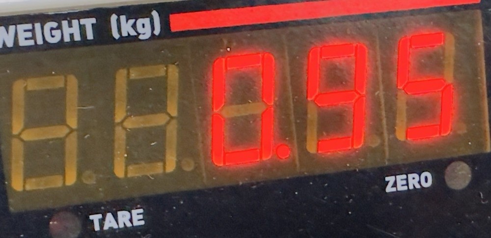 LENZE E82EV751_2C FREQUENCY INVERTER — USED