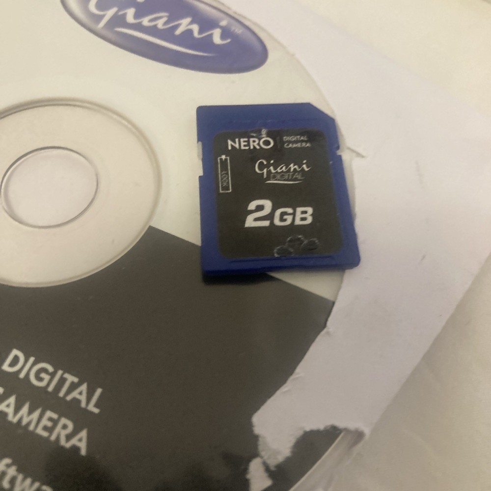 NERO Digital Camera DV552SA Working No SD Card