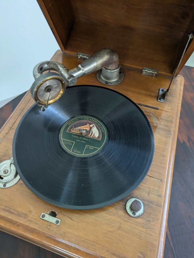 Vintage Solid Wood Gramophone