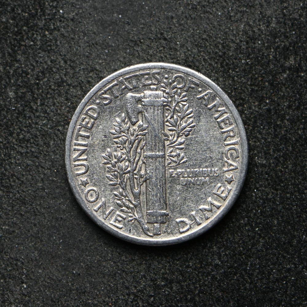 1939 Mercury Silver Dime (bb15913)