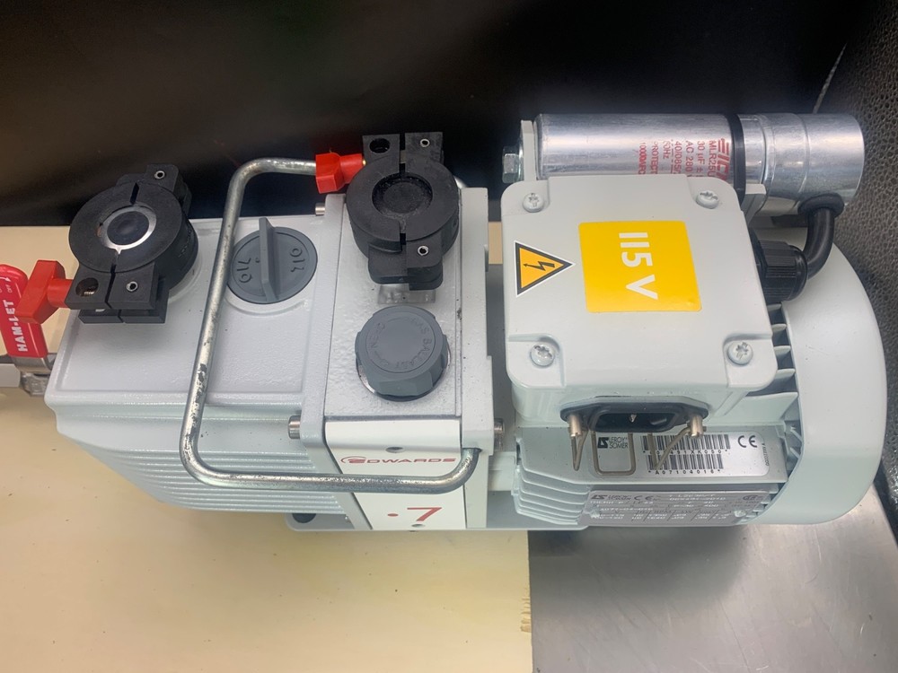 BOC Edwards E2M0.7 Rotary Vane Vacuum Pump