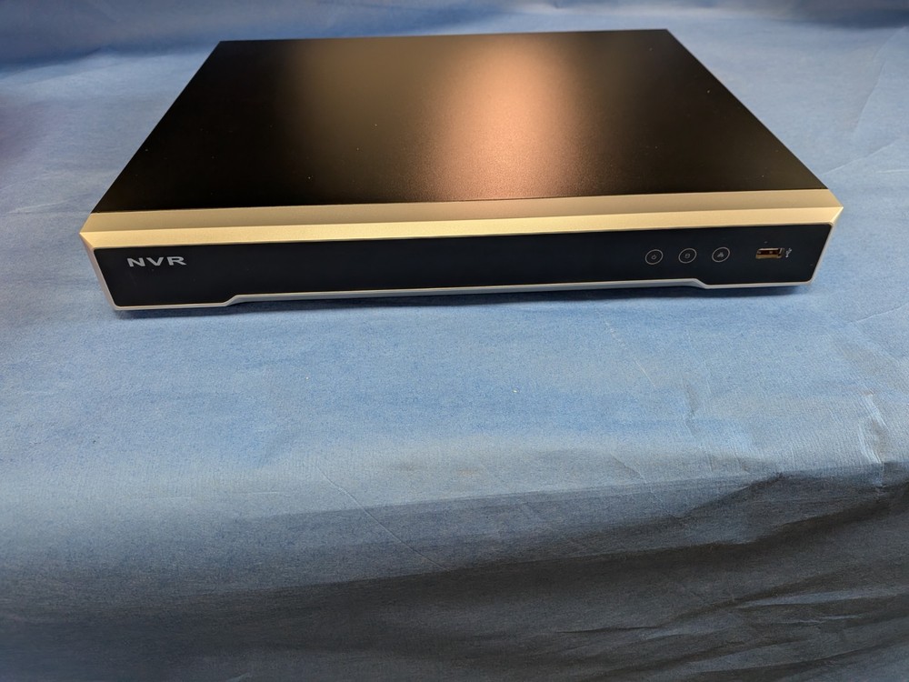 New, Open Box V-4408D, 8 Channel Network Video Recorder (NVR) System, Free Ship.