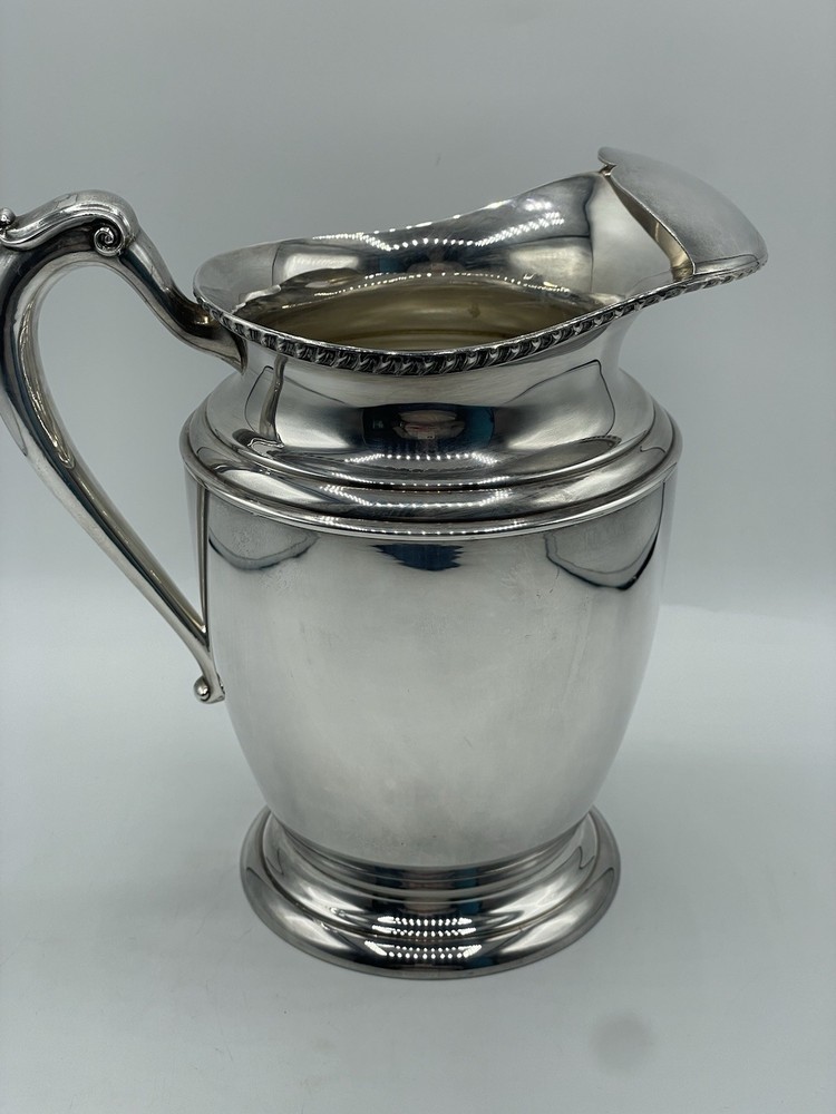 Crescent Silver Plated Designer Tableware Handle Water Pitcher Vintage Bs306