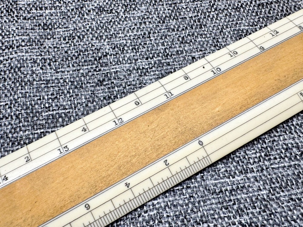 VINTAGE HALL HARDING LTD ENGINEER SCALE RULE ENGINE DIVIDED 30CM RED CASE