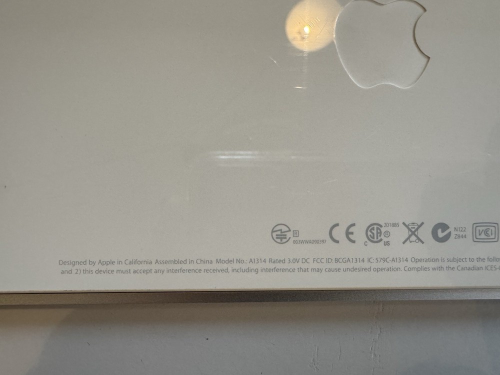 Apple A1314 Wireless Keyboard Tested Working