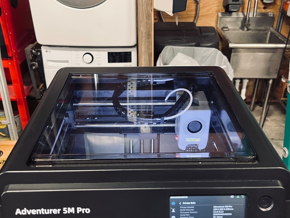FLASHFORGE 3D Printer Adventurer 5M Pro Fully Enclosed| Good!| 33 HOURS
