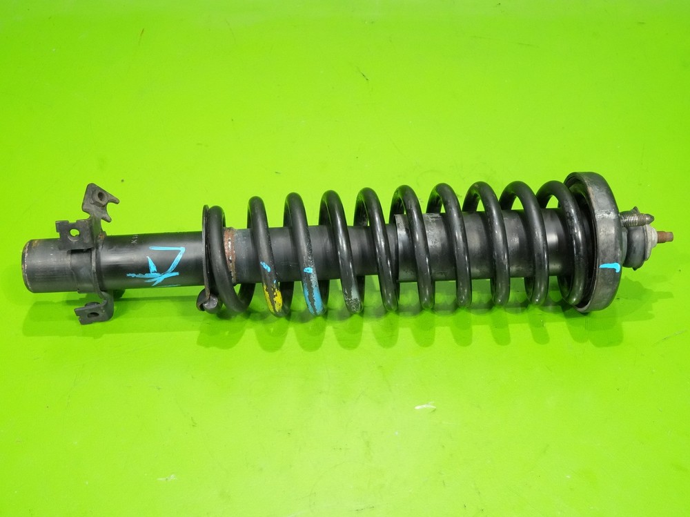 94-01 Integra passenger right front strut + coil spring 733338