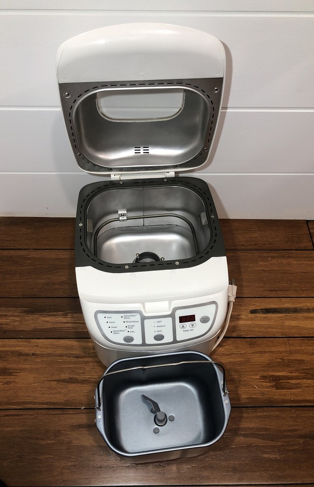 Breadmaker Oster Sunbeam Inspire Expressbake Bread Machine 5836 Tested