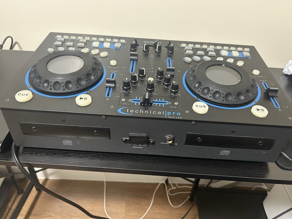 Technical Pro DMX-B1 Double Deck DJ Controller Black Loop Replay USB XLR RCA