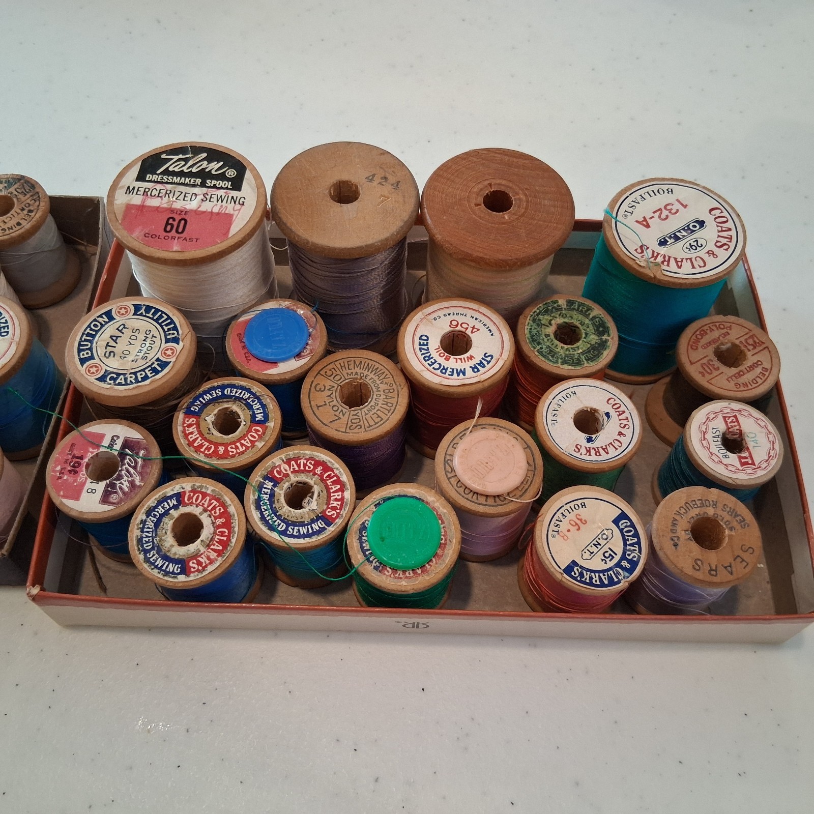 Wood Thread Spools & Dritz Spool Caps Lot Vintage Sears Talon Coats & Clark
