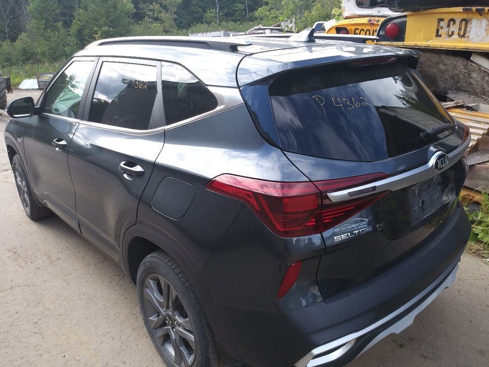 EDGE 2016 Glove Box 2026788