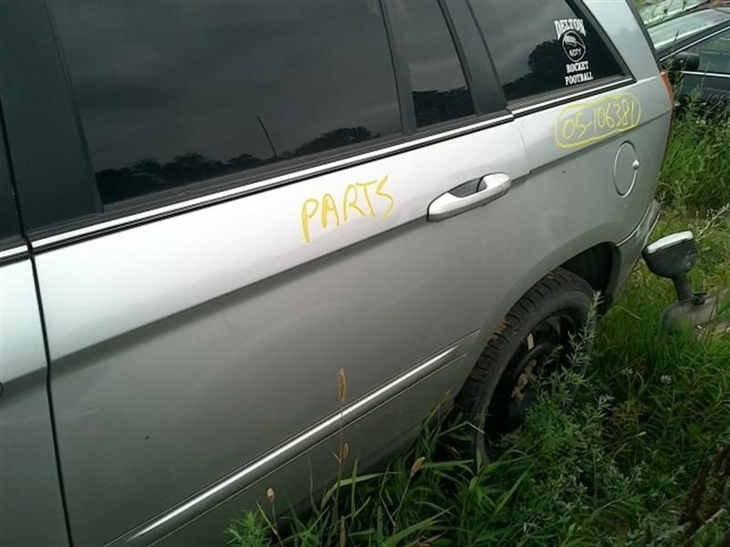 Transfer Case Fits 04-06 PACIFICA 10110968
