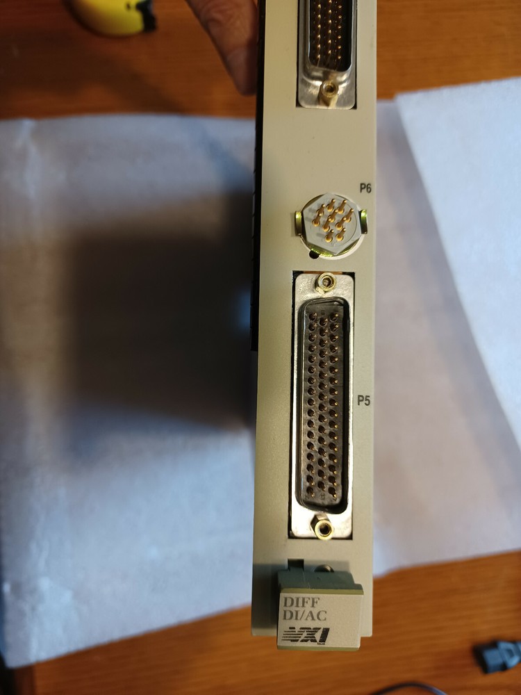 Tektronix VX4287 32-Channel Differential Analog/Digital Input Module